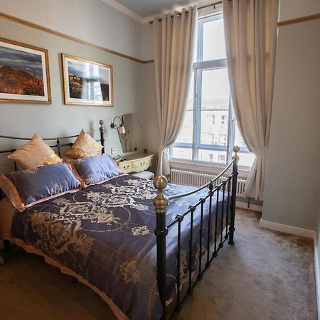 1 Bedroom Apartment Единбург Екстер'єр фото