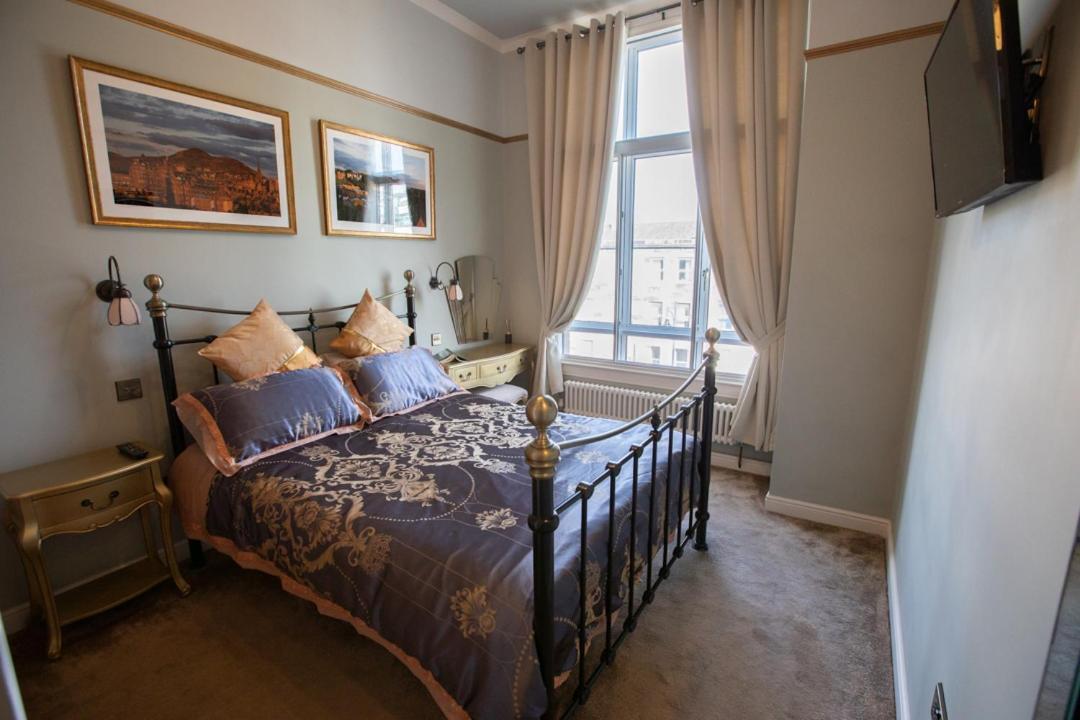 1 Bedroom Apartment Единбург Екстер'єр фото