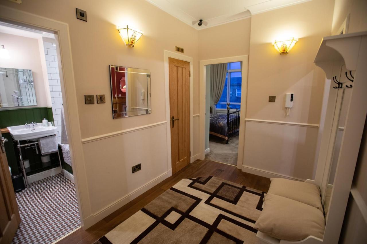 1 Bedroom Apartment Единбург Екстер'єр фото